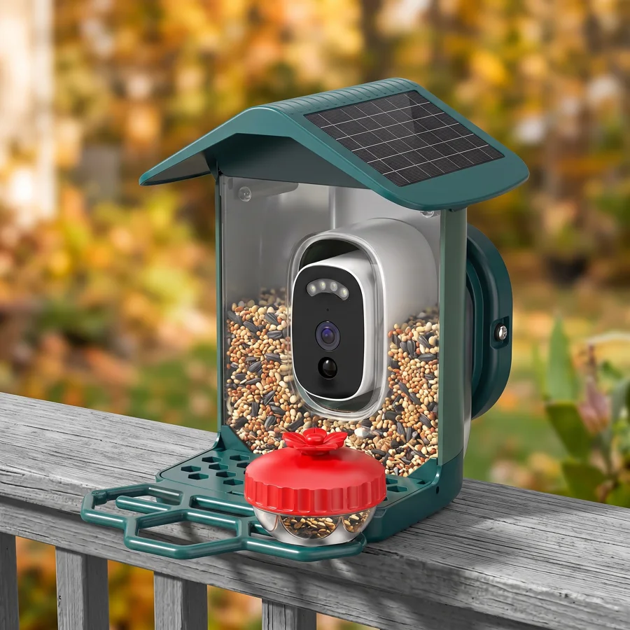 Larkhaven Solar Camera Feeder
